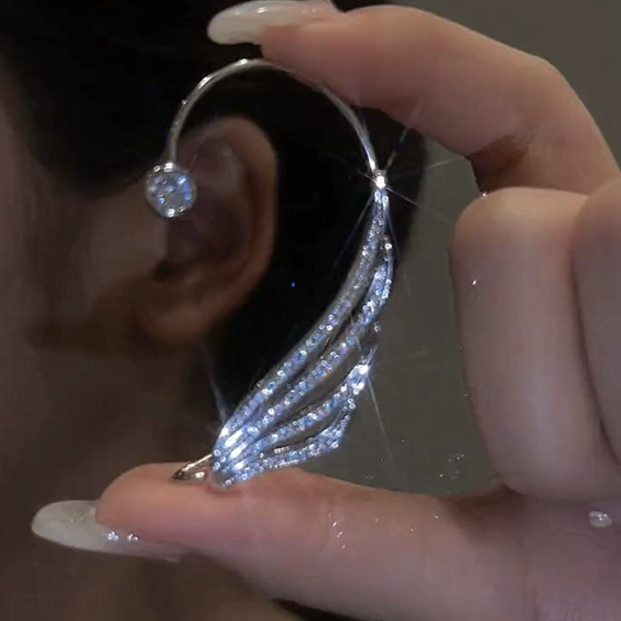 Crystal Feather Earrings(両耳セット)