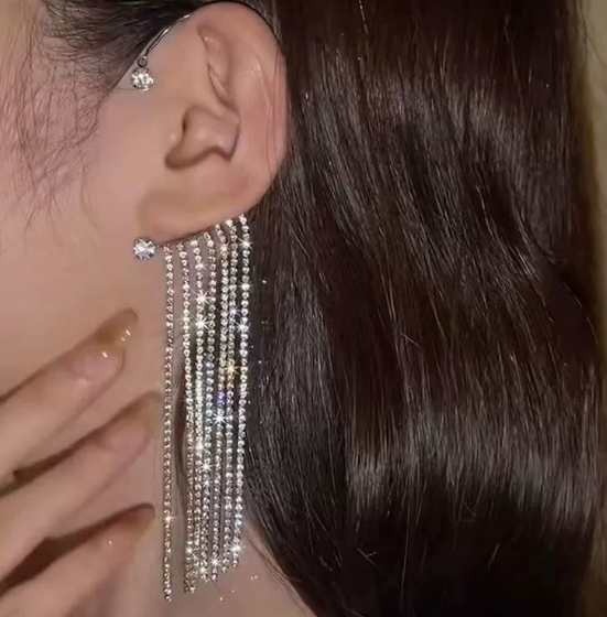 Crystal Rain Earrings(両耳セット)