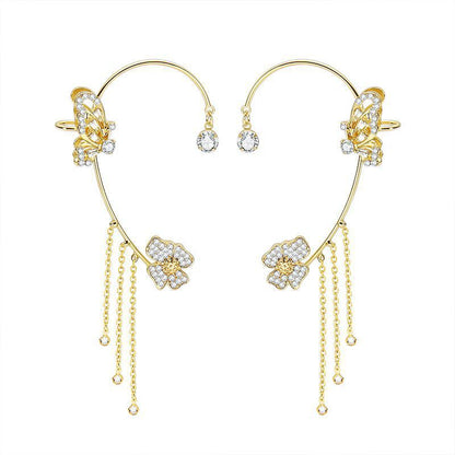 Crystal Butterfly Earrings（両耳セット）